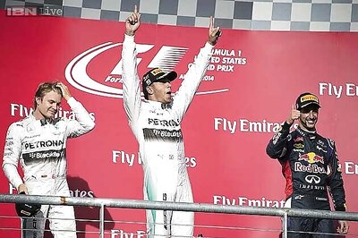 Mercedes driver Hamilton wins United States GP, moves closer to title