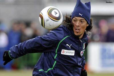 Former Italy player Camoranesi to pay indemnity
