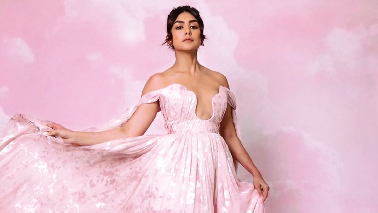 We Are Crushing Over Mrunal Thakur’s Angelic Avatar