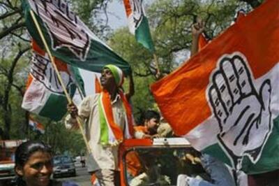 Resurgent Cong  leads UPA to win | Highlights