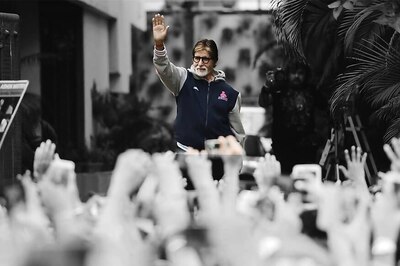 Man Arrested for Trespassing Bachchan Residence; Wanted to Sing a Song for Big B