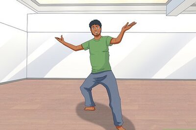 How to Dance Bhangra