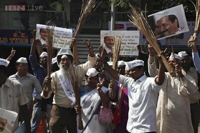 Big winners and losers in Delhi: AAP loses 15 seats by less than 5,000 votes