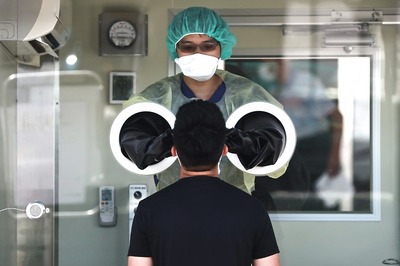 With 1.52L Infections, India Reports Lowest Daily Covid Cases in 50 Days | 10 Points