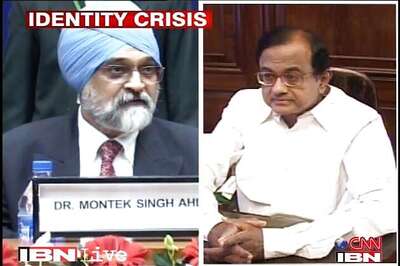 Cabinet may decide on the future of UID on Wed