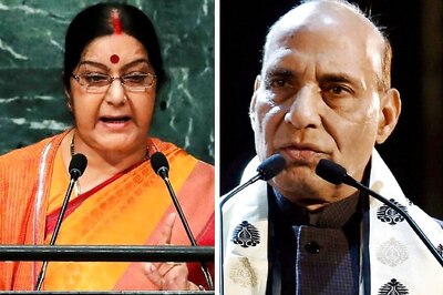 Government Briefs Opposition Leaders on China Standoff, Kashmir