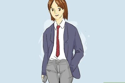 How to Wear a Tie if You're a Woman