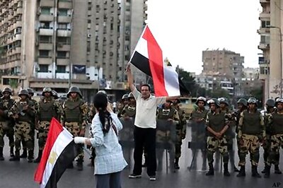 Army tightens grip as Egypt awaits final move
