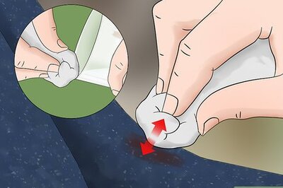 How to Remove Perfume Stains from Fabric