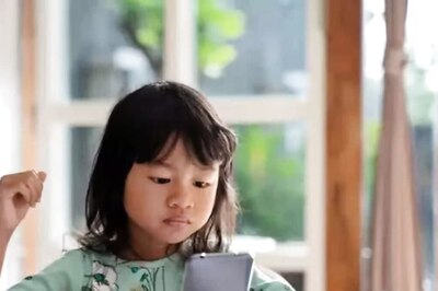 How Excessive Use Of Smartphones Can Harm Children