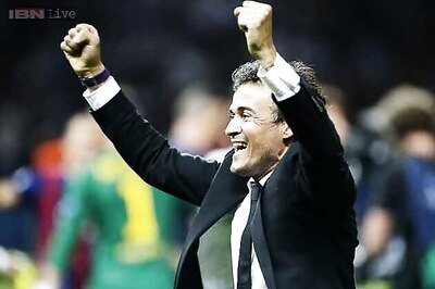 Coach Luis Enrique agrees new Barcelona deal until 2017