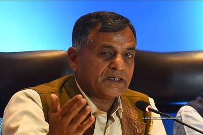 Election Commissioner Ashok Lavasa's Wife Gets I-T Notice Over Her Income as Director of Several Firms