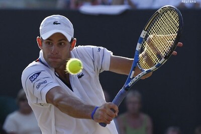 Simon puts it across Roddick at Washington