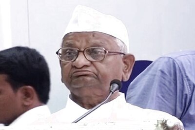 Anna Hazare Bats For EVMs, Criticises Arvind Kejriwal For Ballot Paper Demand