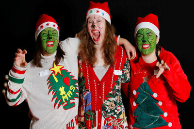 'Christmas Tree Brows' Are The Latest Offbeat Festive Beauty Trick