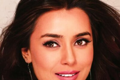 Mahima Chaudhry Says Filmmakers Wanted 'Virgin' Actresses 'Who Had Not Kissed'