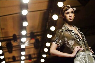 Pakistani, Indian designers unite in London