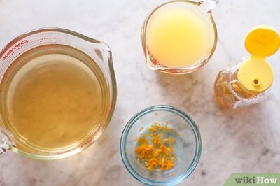 How to Make an Apple Honey Shake