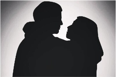 Happy Hug Day 2021: An Occasion to Realise the Importance of This Warm Gesture