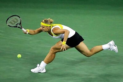 Lisicki, Pennetta win Auckland openers, Dokic out