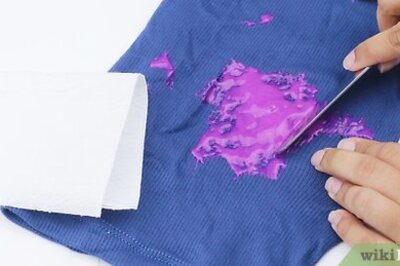 How to Get Putty Out of Clothes