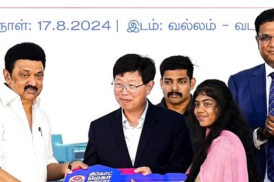 Foxconn Hires Regardless Of Gender, Recruitment On A Rise In India, Says Chairman Young Liu