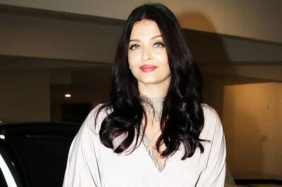 OMG! Have You Seen Aishwarya Rai Bachchan's Birthday Cake Yet?