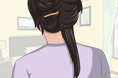 How to Apply a Color Rinse