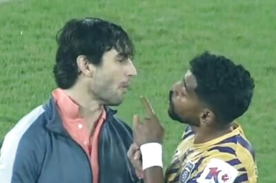 ISL 2023-24: Mohun Bagan SG's Juan Ferrando Sees Red After 'Fight' With Roy Krishna | WATCH