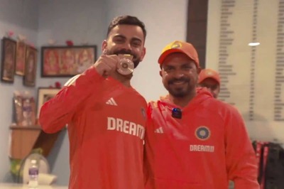 Virat Kohli Wins Best Fielder of the Series Medal in His Return to T20I Cricket - WATCH