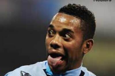 Man City fans treat me like Maradona: Robinho
