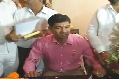 Rape accused Nihalchand meets Home minister Rajnath Singh