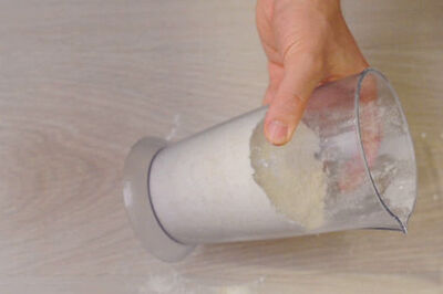 How to Make Colorful Macarons