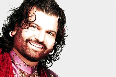 Government Must Support Artistes: Hans Raj Hans