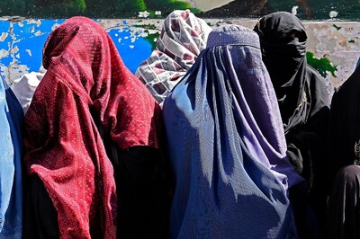 Women Who Don't Wear Full Hijab 'Look Like Animals', Male Relatives May be Suspended from Jobs: Taliban