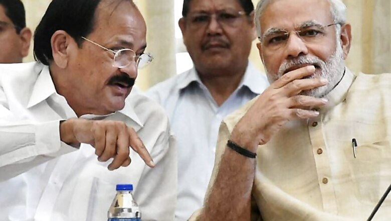 VP Naidu, PM Modi Pay Tributes to Bal Gangadhar Tilak and Chandrashekhar Azad on Their Birth Anniversary