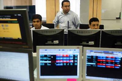 Sensex loses 110 points, Nifty ends below 7650; Infosys up 3 pc