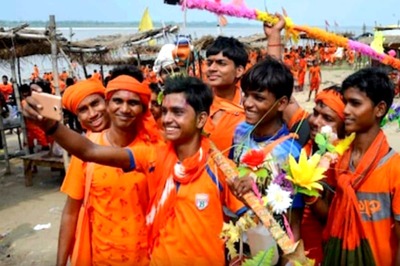 Uttarakhand Mulls Allowing Kanwar Yatra; UP Prepares to Ensure Covid Norms Followed