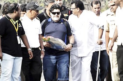 Maradona enthralls fans in Kerala
