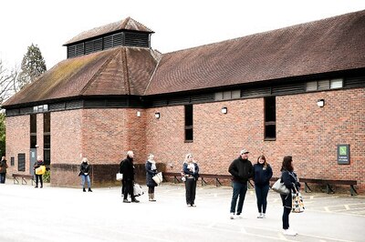 Hockey Sticks, Skis or a Big Llama: Confused About the Right Physical Distance to Combat Covid-19?