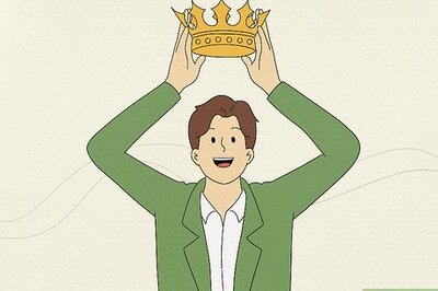 What Does It Mean to Be Self-Entitled? Signs, Causes & More