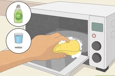 Quick Ways to Get Burnt Popcorn Smell Out of the Microwave & Your Home