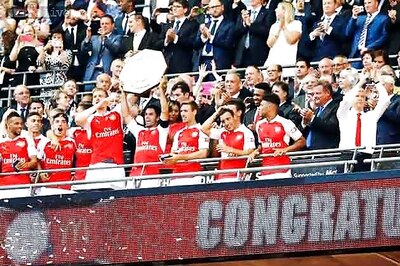 Wenger breaks Mourinho jinx as Arsenal beat Chelsea to lift Community Shield