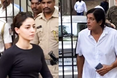 Ananya Panday, Father Chunky Panday Meet A Grieving Malaika Arora After Her Father's Death | WATCH