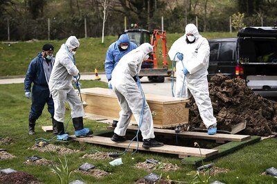 'It Has Even Changed Death': Coronavirus Disrupts Burials in Turkey