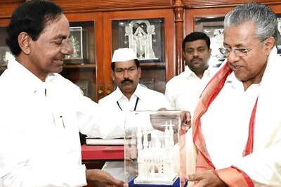 Election 2019 LIVE: KCR Meets Pinarayi Vijayan Amid Buzz of Federal Front Taking Shape