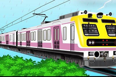 As Heavy Rain Continues in Mumbai, This is How Indian Railways Goes All Out to Ensure Smooth Travel