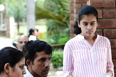 College Admissions 2022: Top 10 Indian Colleges & How to Secure a Seat in Them