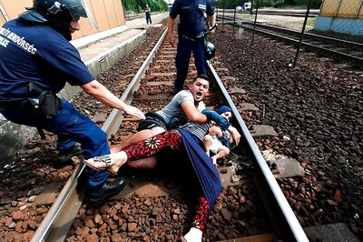 UN calls for up to 200,000 refugees to be shared among EU states