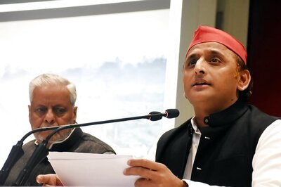 Akhilesh Yadav Hits Out at Adityanath Over 'Ramrajya' Remark, Says CM is Against Constitution & Pro-rich
